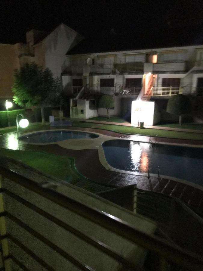Apartamento 3 Carabelas カンブリルス エクステリア 写真