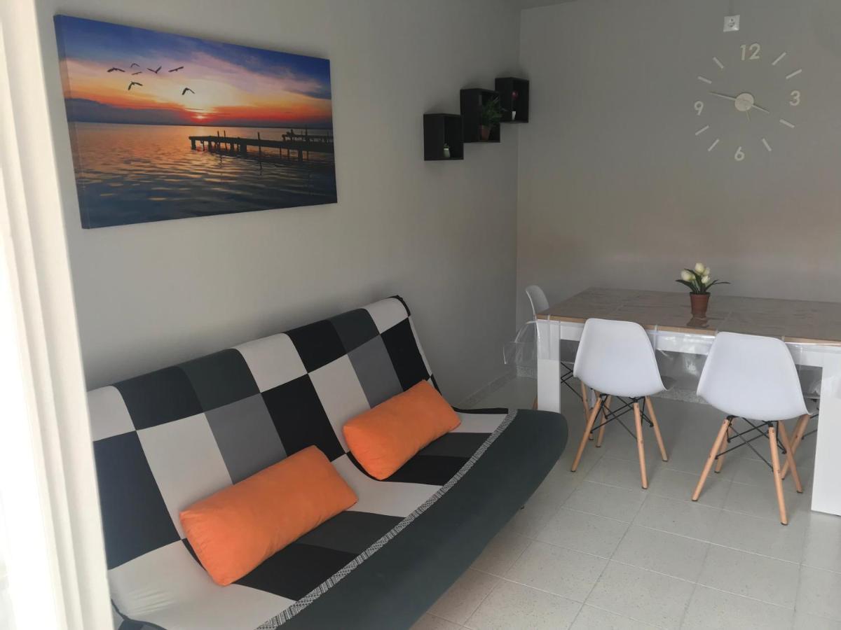 Apartamento 3 Carabelas カンブリルス エクステリア 写真